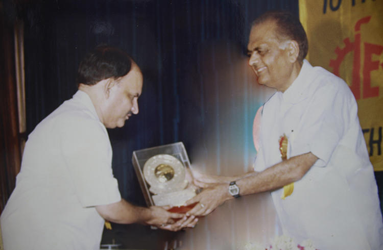 Award presented to Mr. Ranjeet Singh 26 July, 1995 in New Delhi.